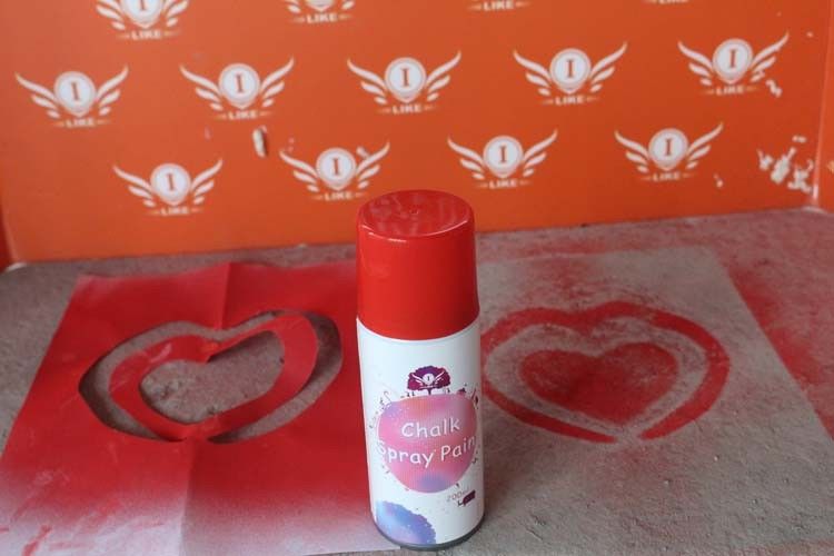 Fluorescent Water Based Spray Paint Washable Chalk Paint For Kids